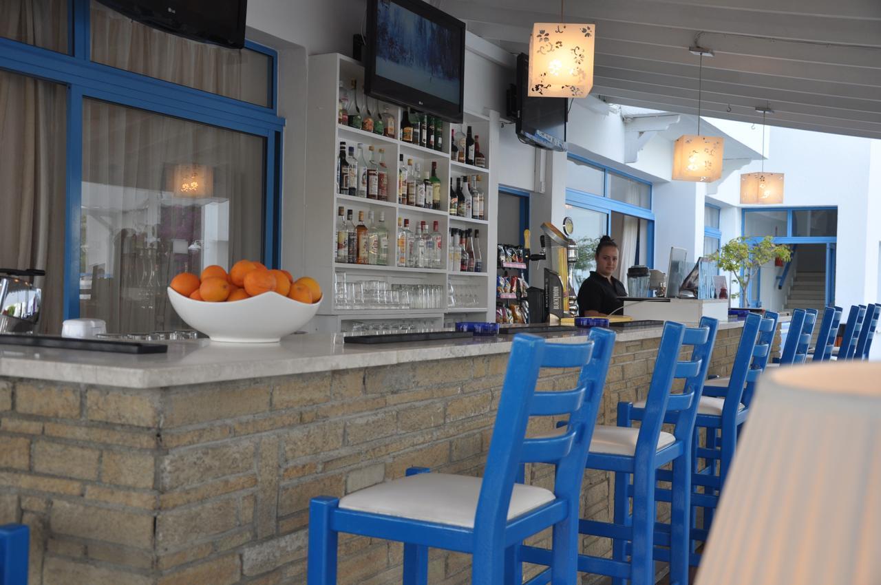 Tasmaria Aparthotel 파포스 외부 사진